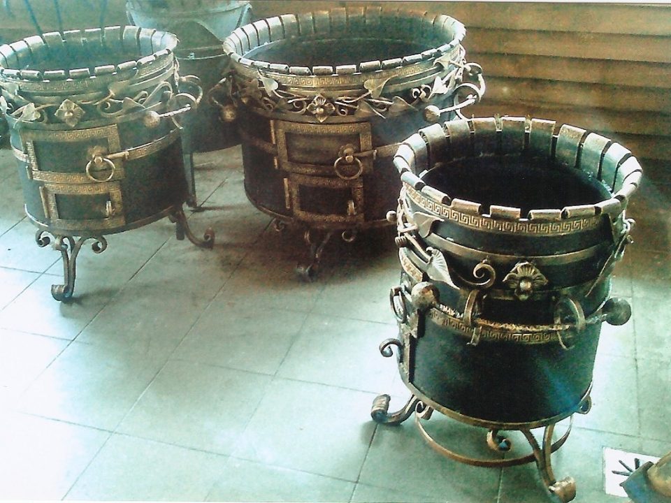 Урни